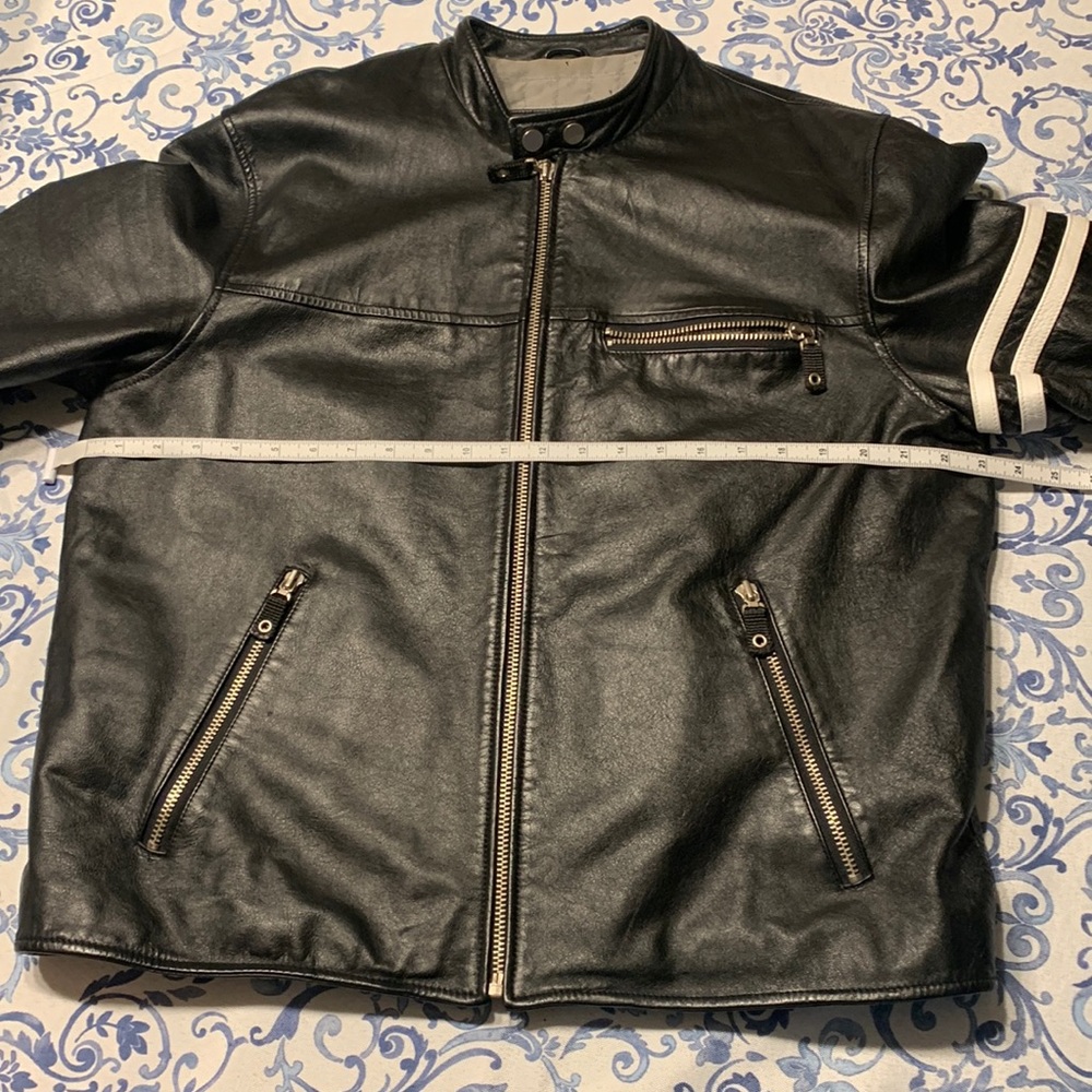 Men’s Leather Jacket